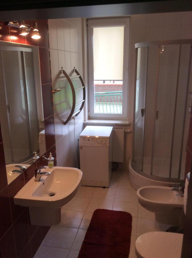 Eu Apartament *